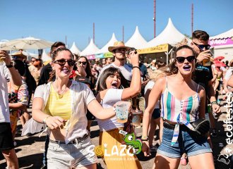 Los vasos reutilizables vuelven al Solazo Fest de Almería